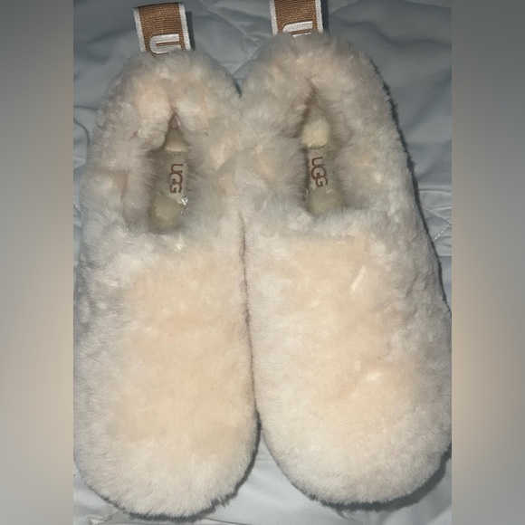 New without box Women Ugg Uggs shearling shoes booties Size 6 - Picture 3 of 11